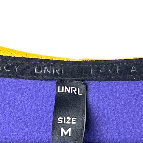 UNRL x Minnesota Vikings Purple '23 Crossover Pullover Hoodie No. 5 Size Medium - Picture 3 of 12